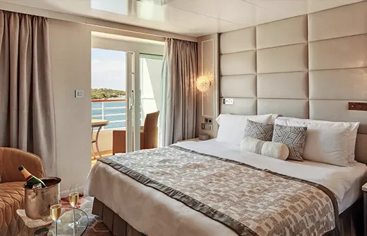 Aquamarine Veranda Suite (SSVM & SSVF)