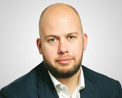 speaker photo